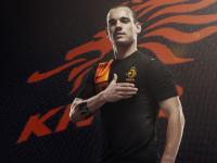 开云体育下载-骑士强势晋级吉林队，布克打出生涯之夜