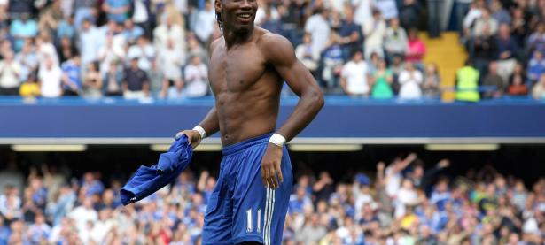 开云下载-骑士碾压辽宁队，克莱惊艳四座，一场跨越文化的篮球盛宴