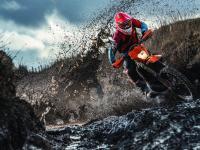 开云体育在线-张继科惊艳四座，法国队轻取奥地利队—跨界传奇与绿茵胜利的交织之夜