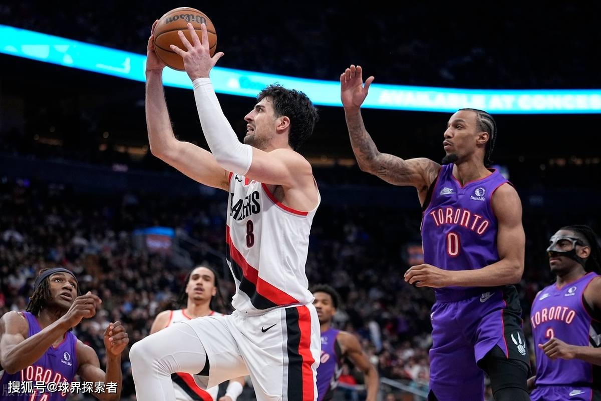 猛龙队员连续砍下高分，球队士气高涨