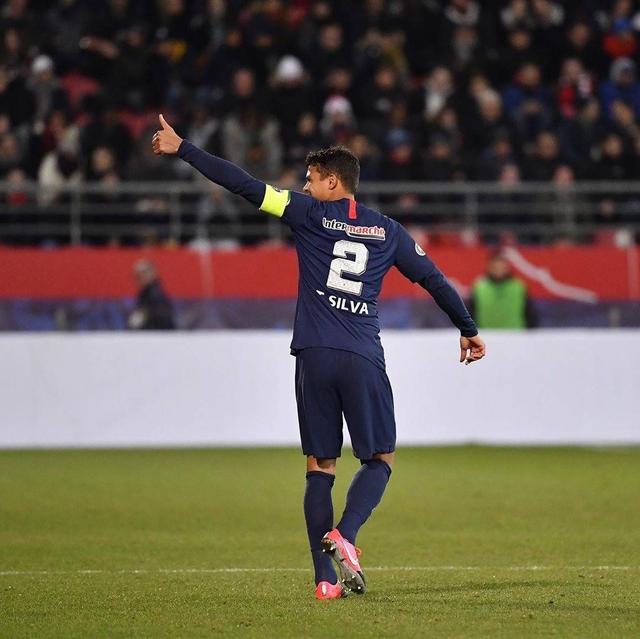 包含佛罗伦萨新签大将,期待带领球队东山再起的词条 包含佛罗伦萨新签大将,期待带领球队东山再起的词条