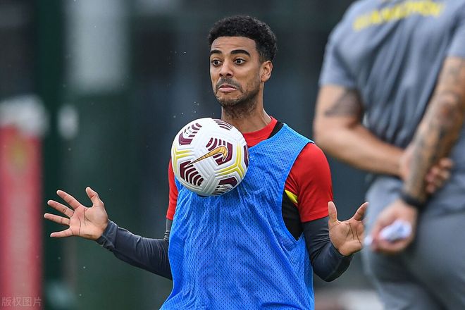 艾格列苗创纪录连续进球，球队待定排名的简单介绍