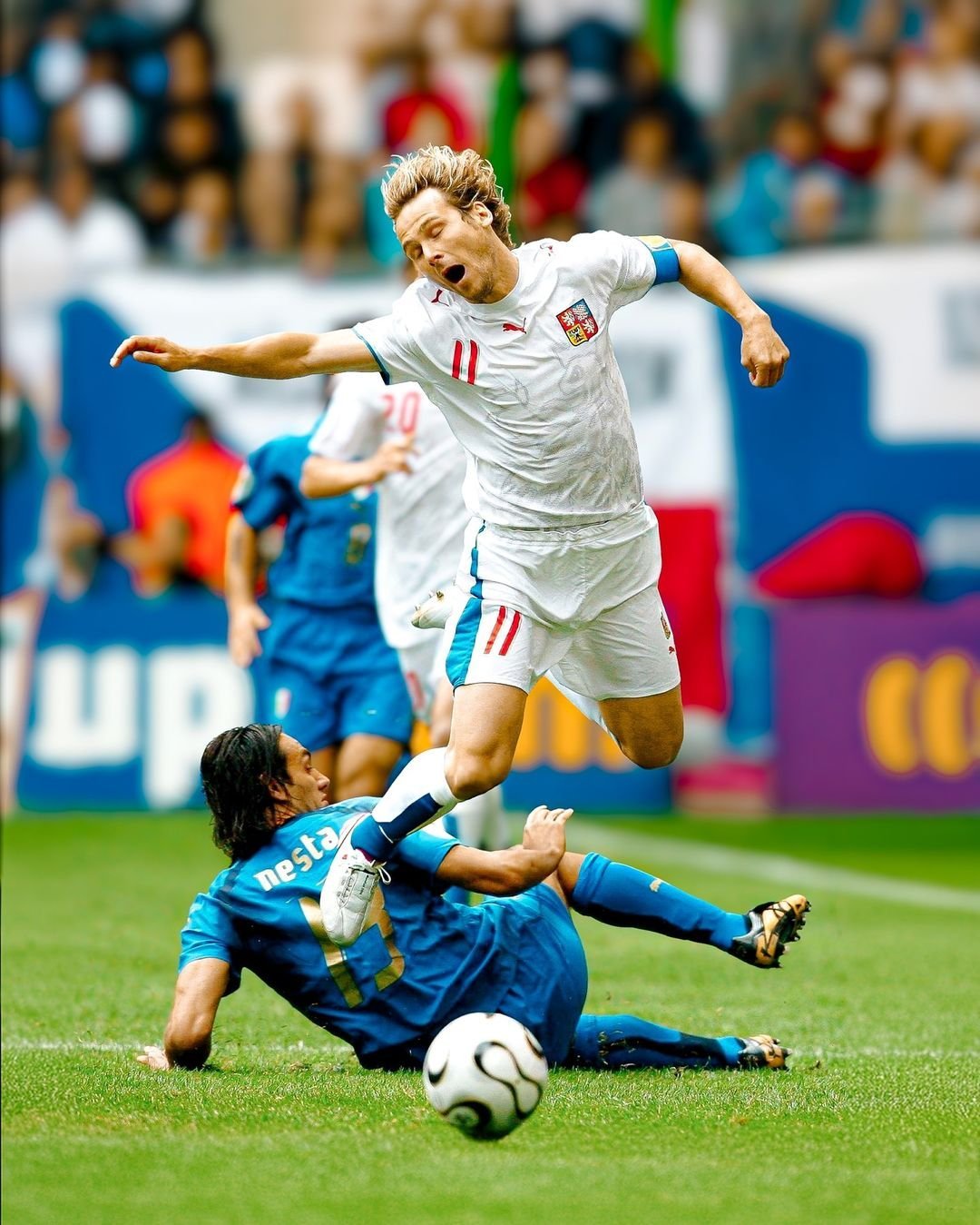 意大利队战胜波兰，闯入欧国联半决赛