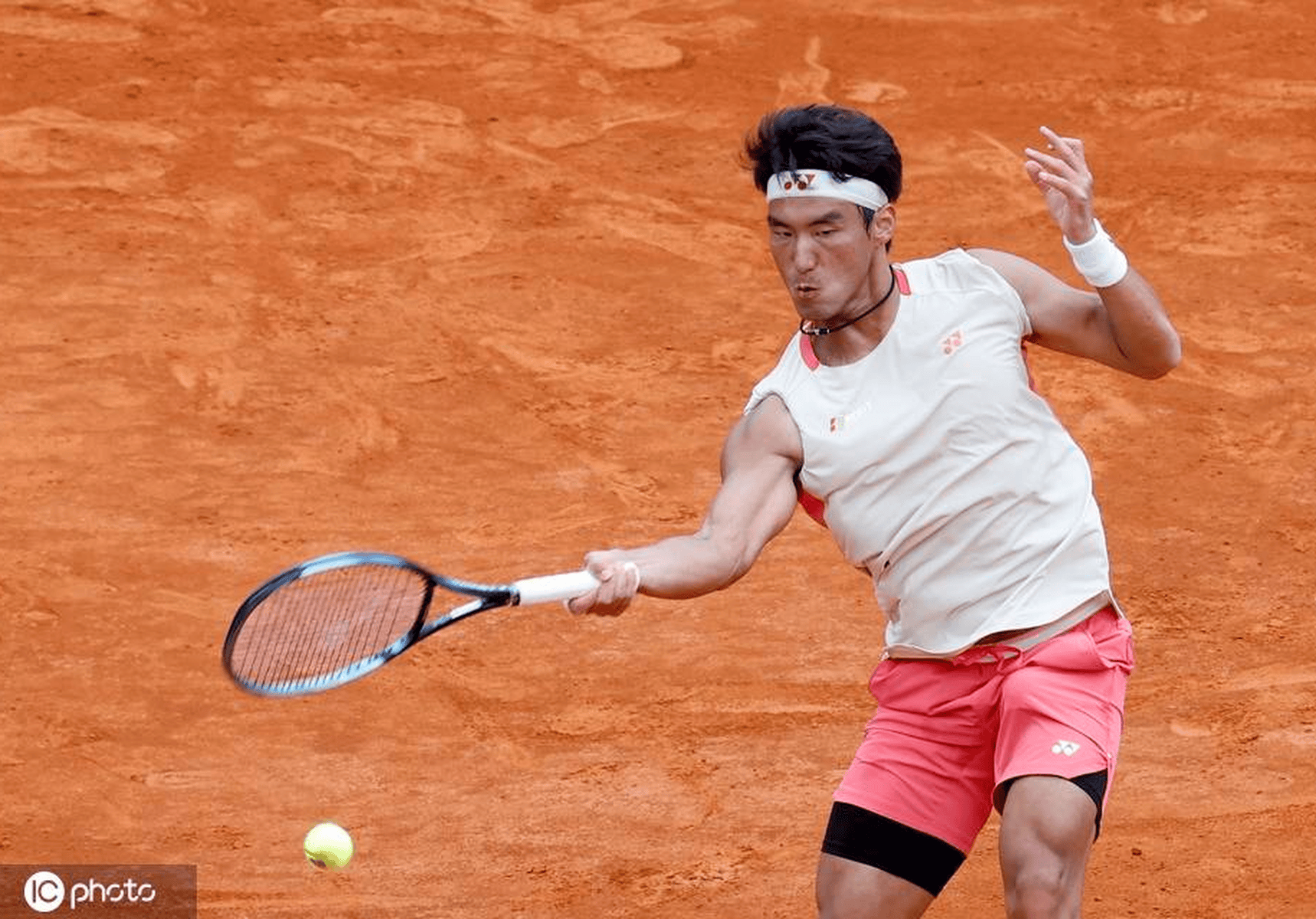 包含蒙特卡洛大师赛鏖战法网，穆雷点燃赛场的词条