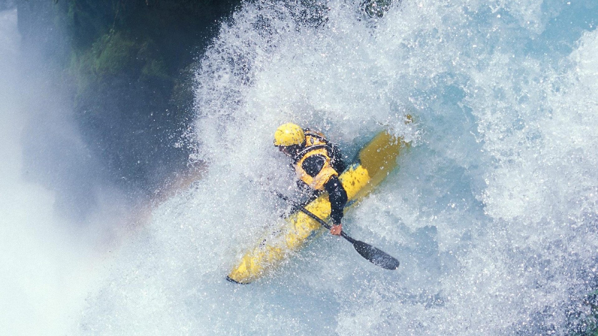 猛龙全面压制上海队，浓眉关键先生定乾坤